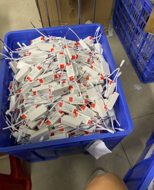 厂家零件组装手工散件外发