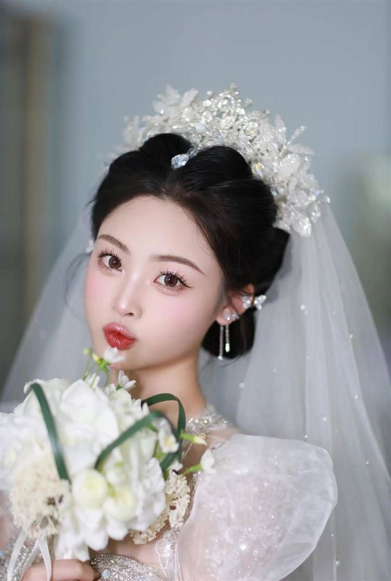 因身体原因不能继续学习，转让一个学化妆名额，学习内容包括彩妆全系列，生活妆，舞台妆